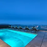 Willa Ultima With Sea View, Private Pool, Jacuzzi, Gym And Sauna