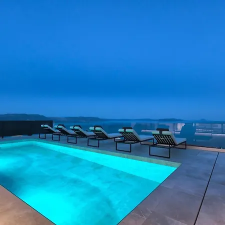 Villa Ultima With Sea View, Private Pool, Jacuzzi, Gym And Sauna